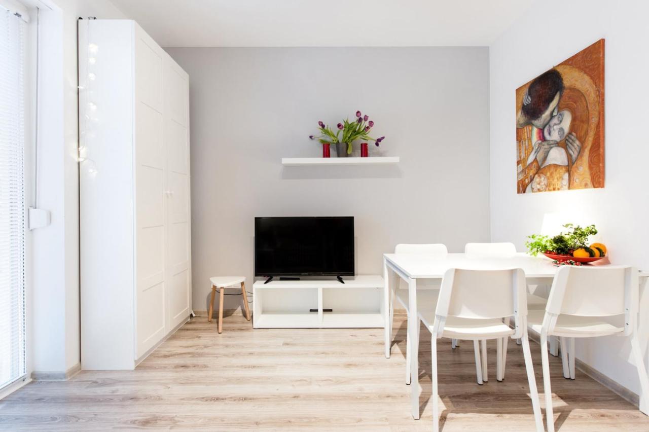 Project Comfort Apartament Dywizjonu 303 175/8 Warszawa Apartment Exterior photo